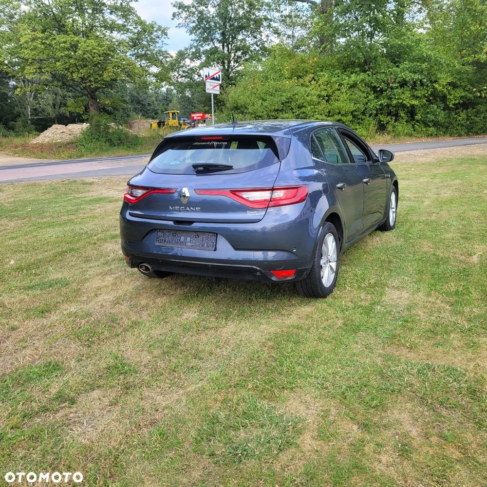 Renault Megane TCe 115 GPF ZEN - 16