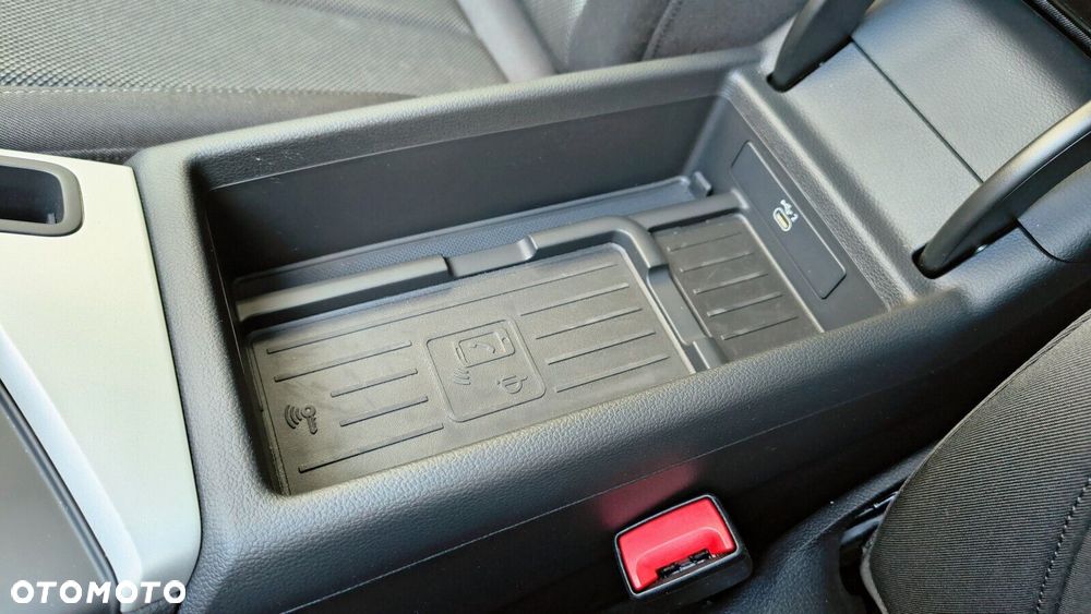 Audi A4 Avant - 33