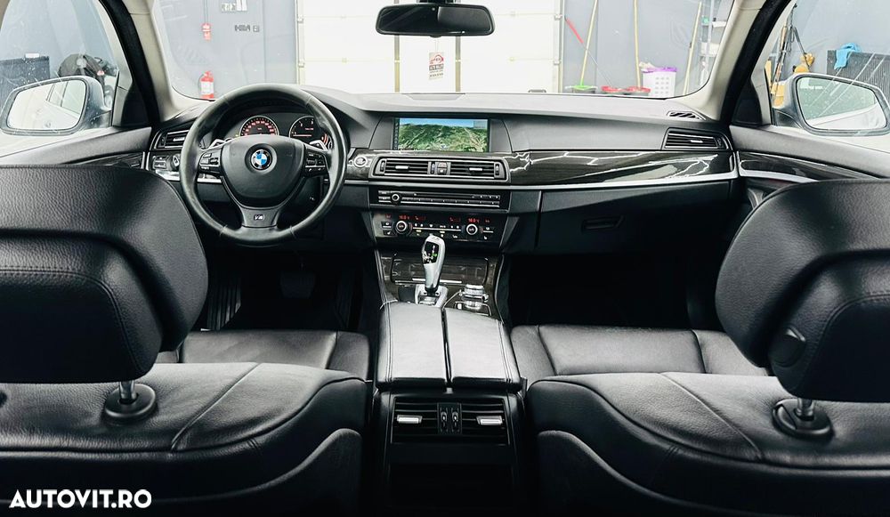 BMW Seria 5 520d Aut. Modern Line - 7