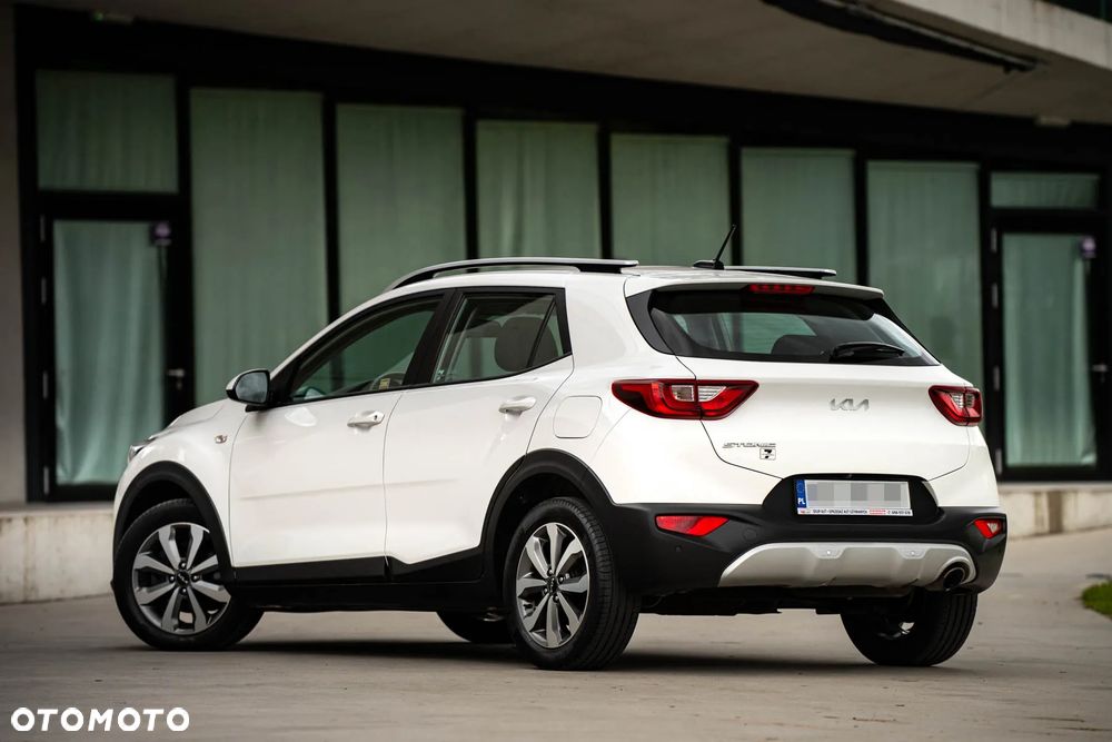 Kia Stonic 1.2 L - 7