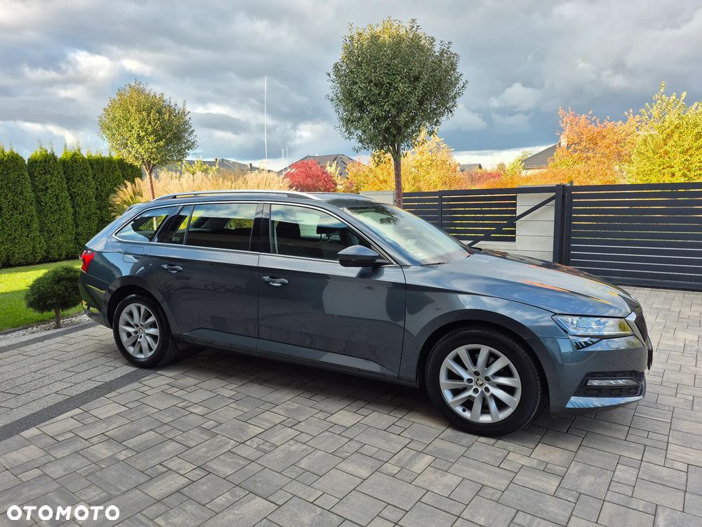 Skoda Superb 2.0 TDI SCR Ambition DSG - 21