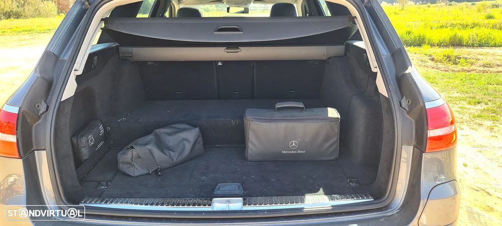 Mercedes-Benz E 300 de 4Matic T 9G-TRONIC Avantgarde - 10