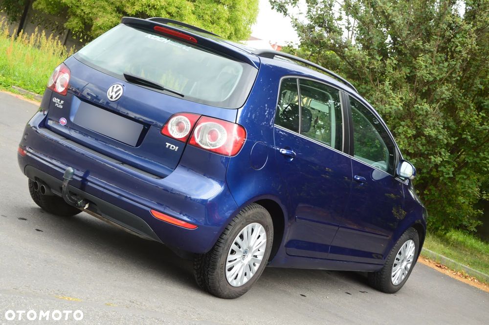 Volkswagen Golf Plus 2.0 TDI Comfortline - 16