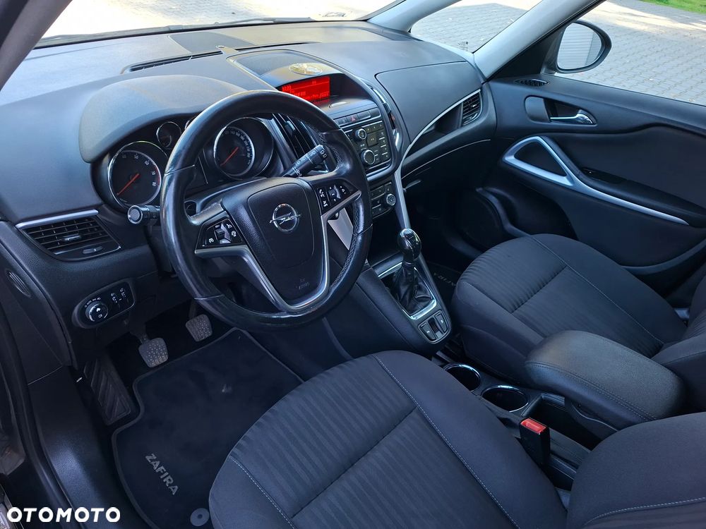 Opel Zafira - 7