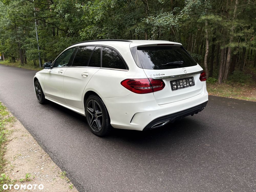 Mercedes-Benz Klasa C 300 de 9G-TRONIC - 5