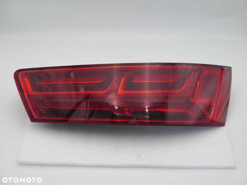LAMPA PRAWA TYLNA AUDI Q7 SQ7 4M 2015-2019R 4M0945094M