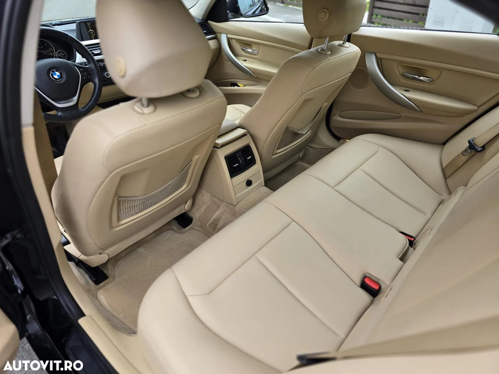 BMW Seria 3 - 25