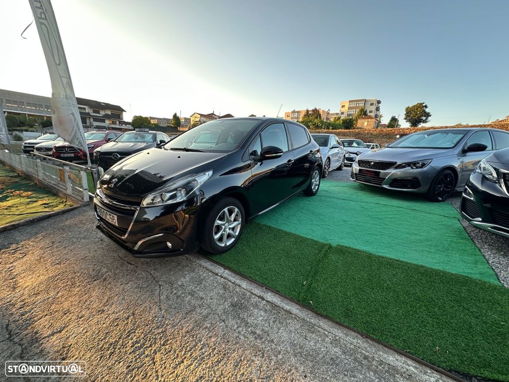 Peugeot 208 1.2 PureTech Style - 5