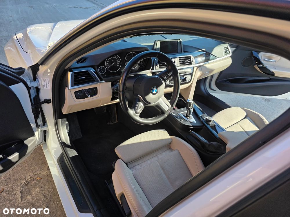 BMW Seria 3 318i - 5