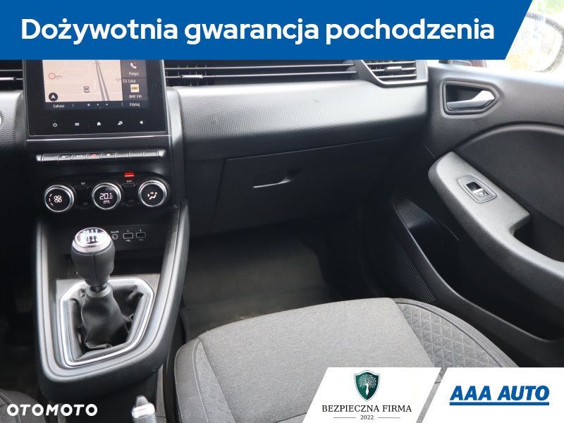 Renault Clio - 10
