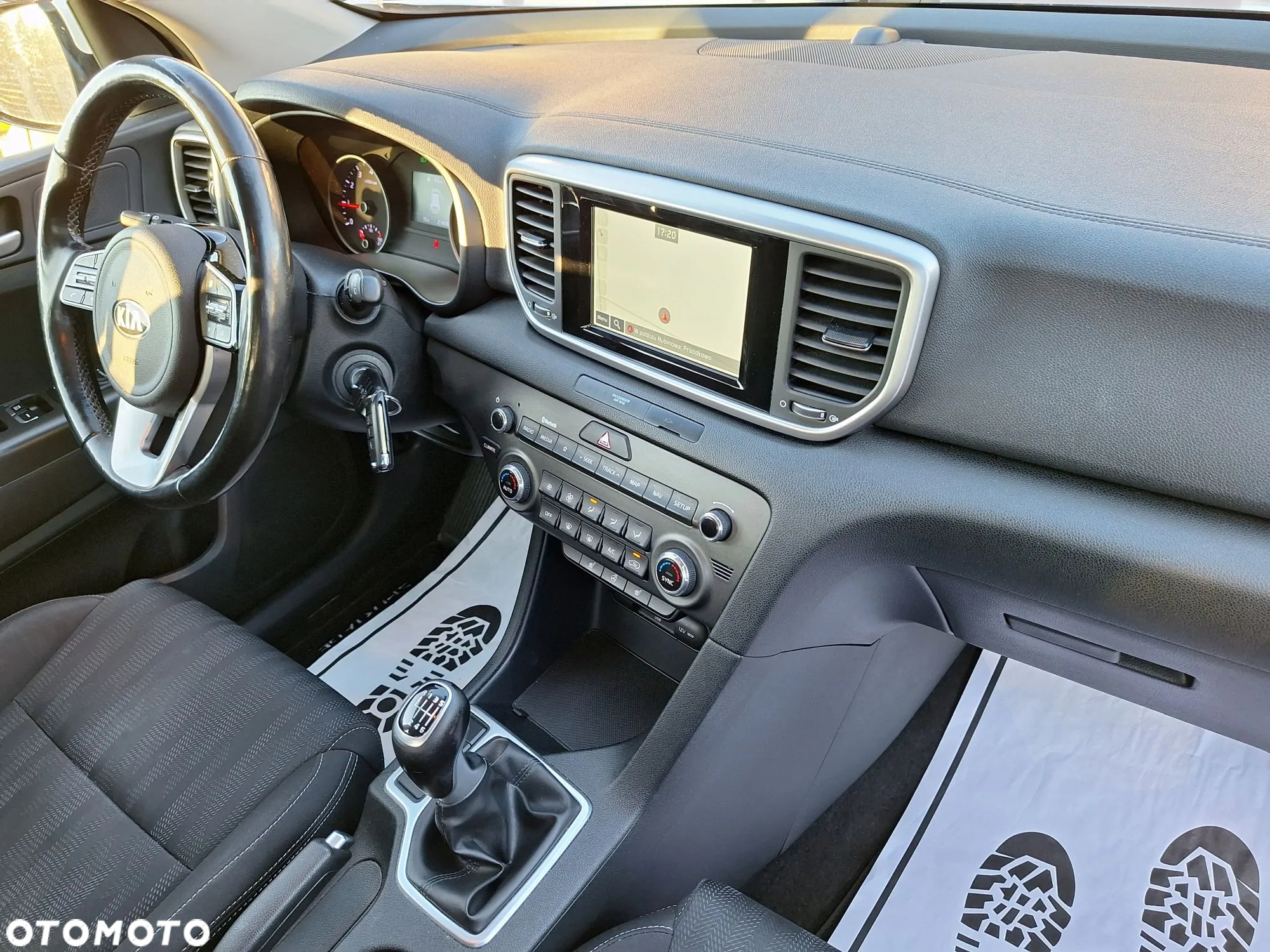 Kia Sportage - 16