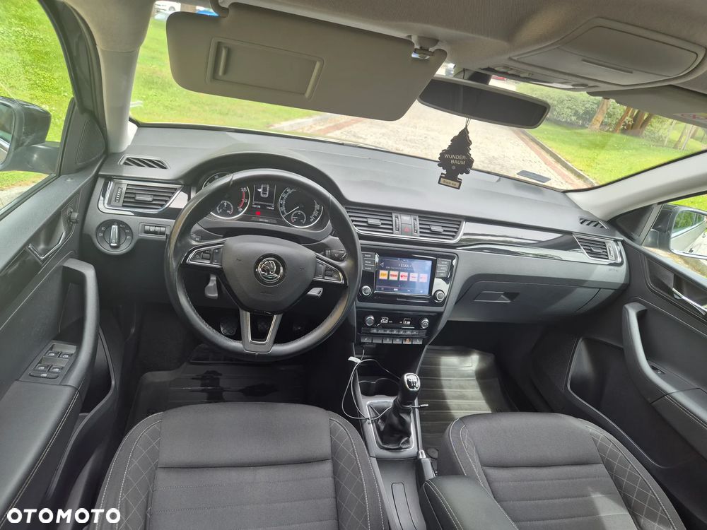 Skoda RAPID Spb 1.0 TSI Style - 15