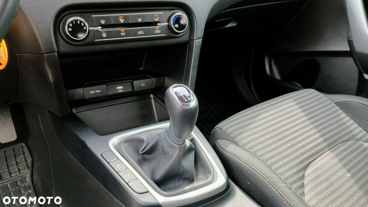 Kia XCeed 1.5 T-GDI M - 28