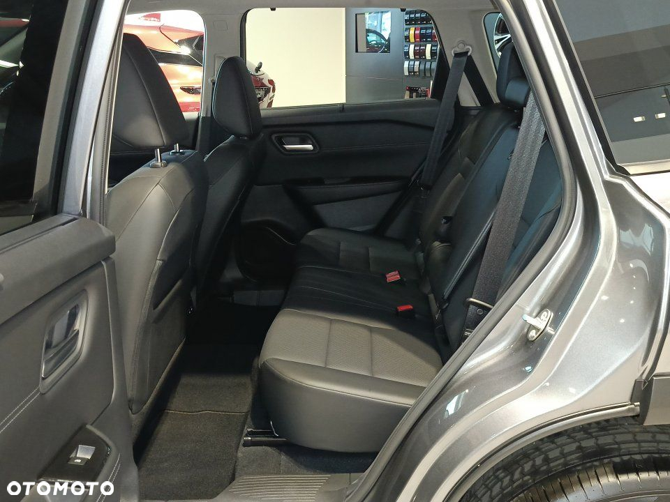 Nissan X-Trail - 9