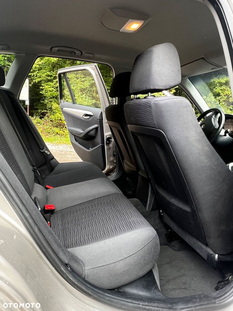 BMW X1 sDrive18d - 15