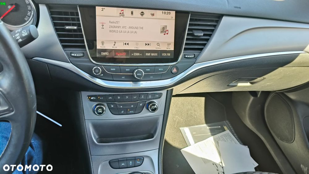 Opel Astra 1.4 T Dynamic - 19