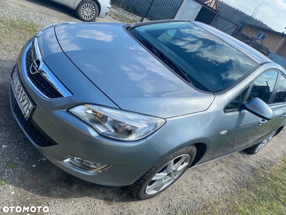 Opel Astra 1.4 Turbo - 12