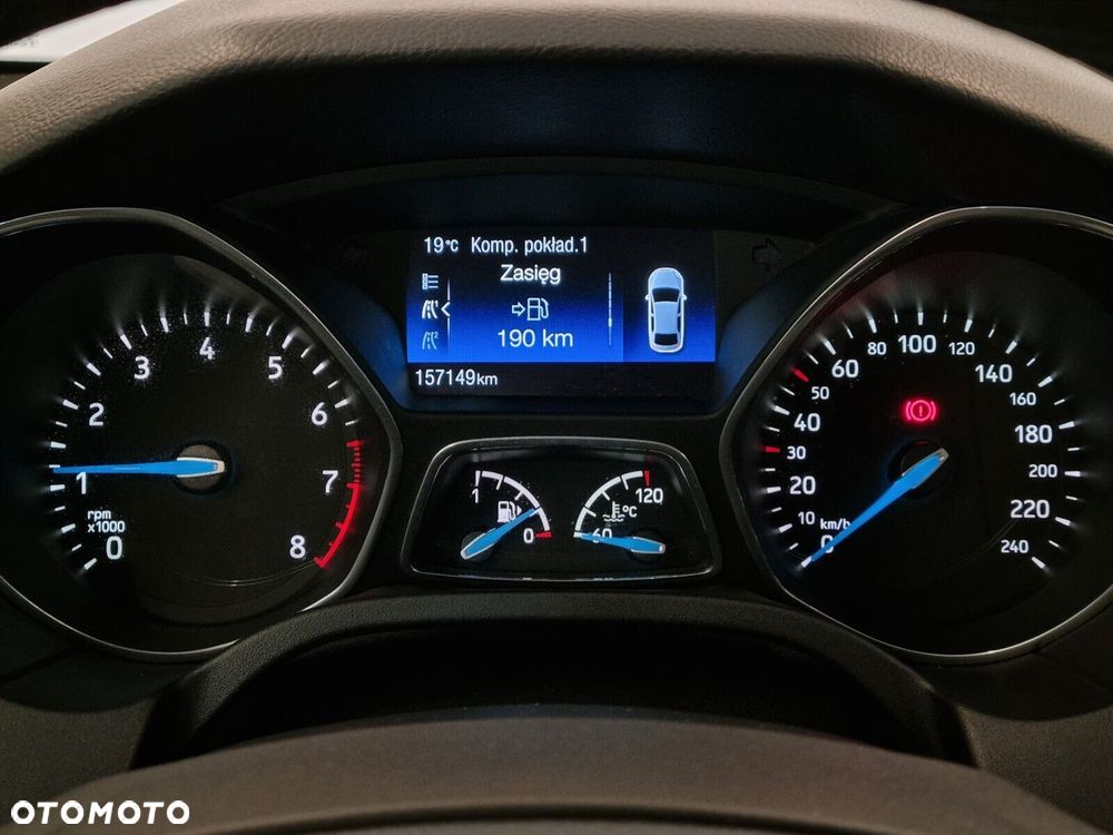 Ford Focus 1.6 Trend - 17