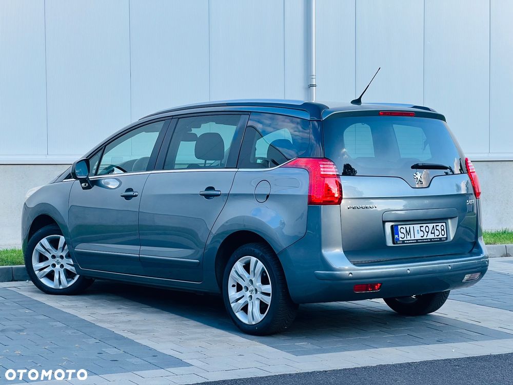 Peugeot 5008 HDI 150 Allure - 16