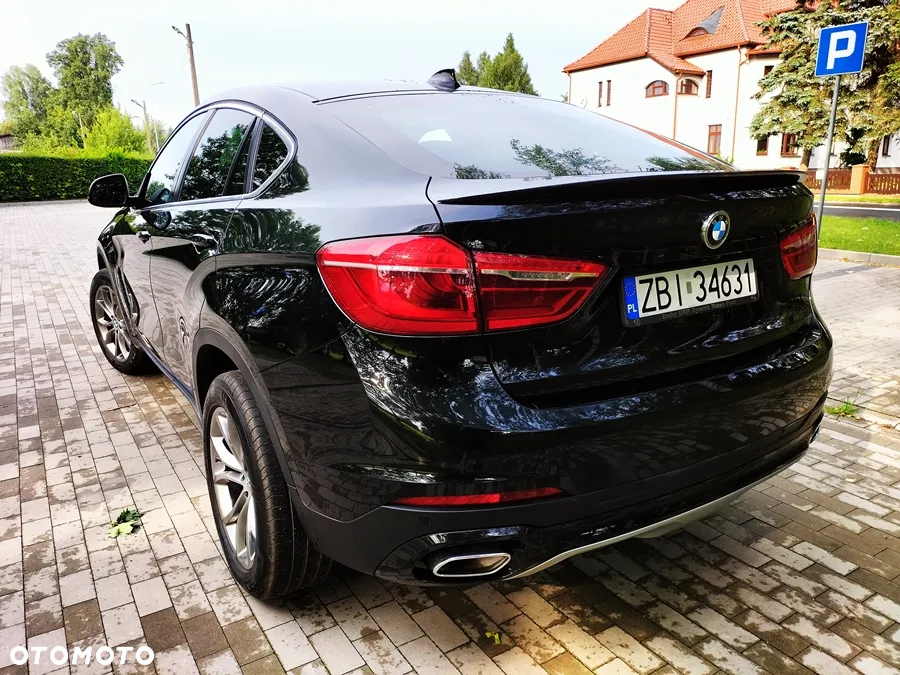 BMW X6 xDrive40d - 8