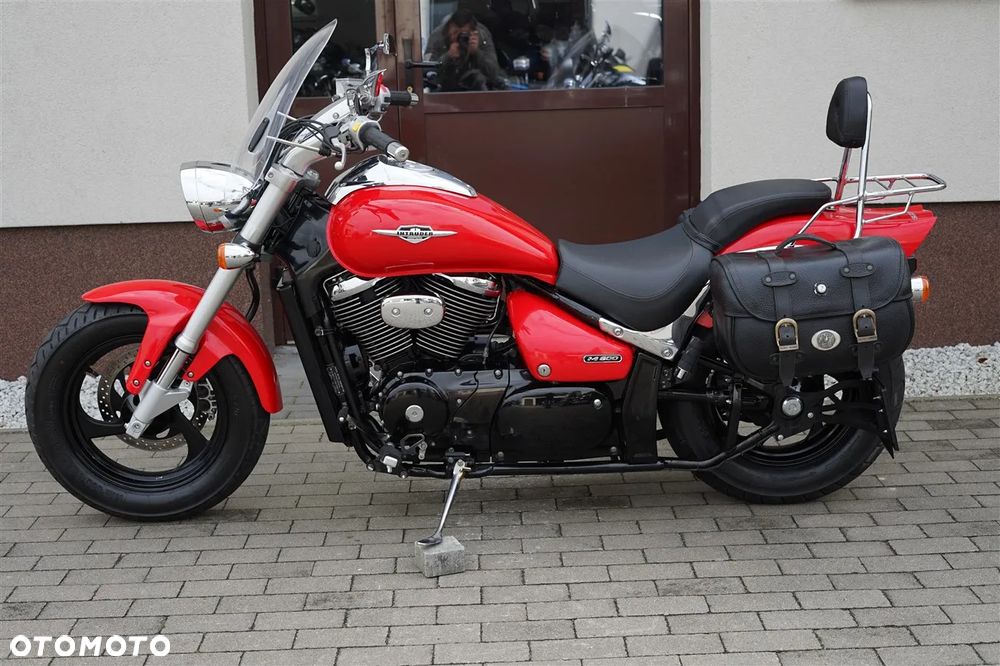 Suzuki Intruder - 19