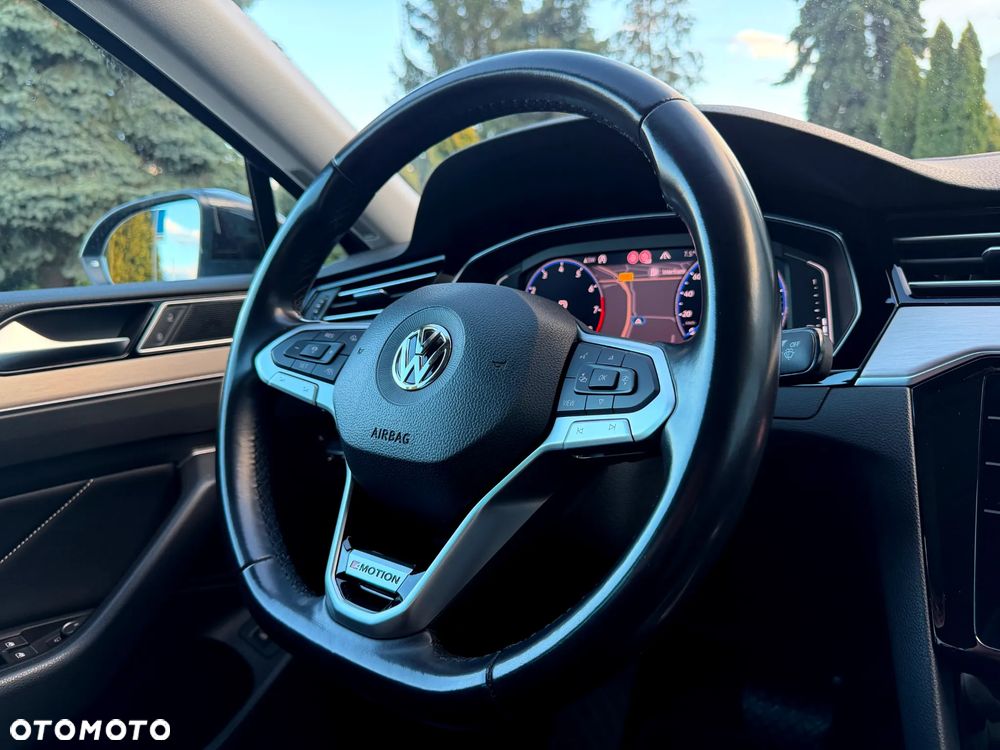 Volkswagen Passat 2.0 TSI 4Mot Highline DSG - 21