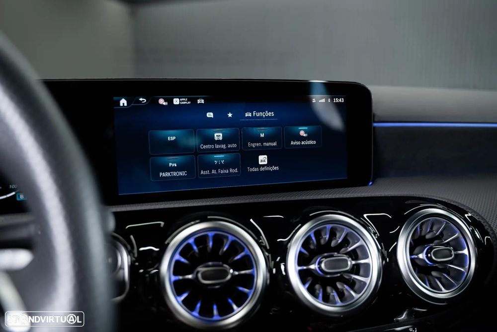 Mercedes-Benz A 250 e AMG Line - 29