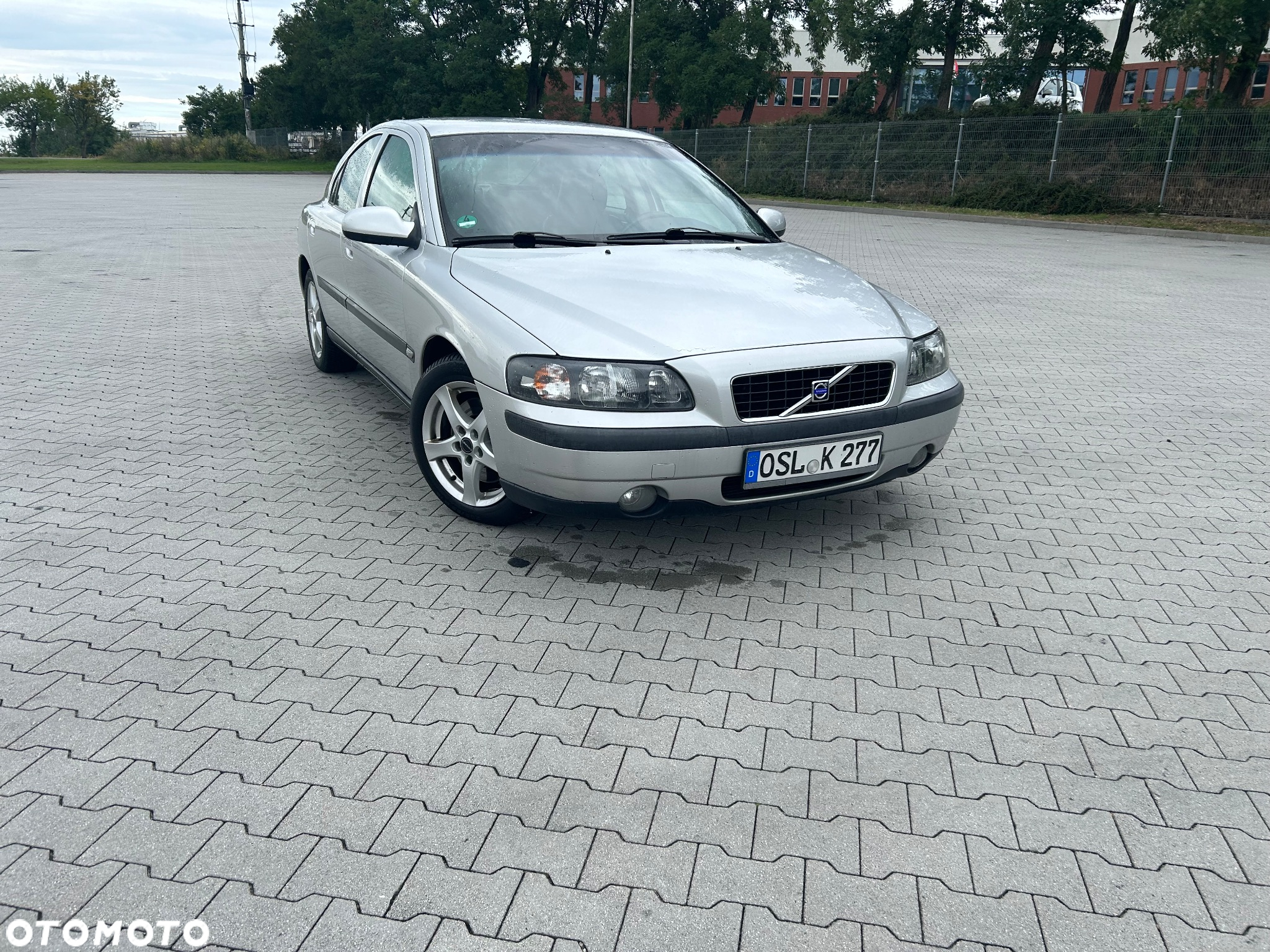 Volvo S60 2.4 Silver Edition - 2
