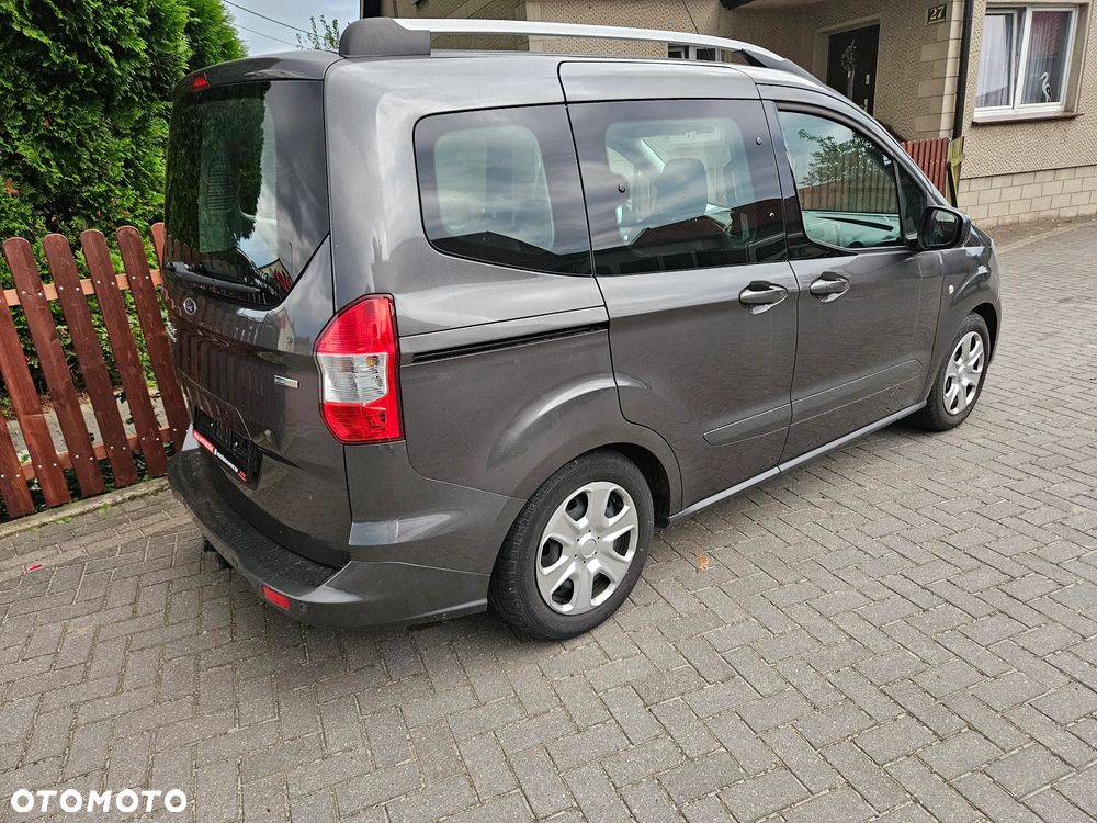 Ford Tourneo Courier 1.0 EcoBoost S&S Trend - 4