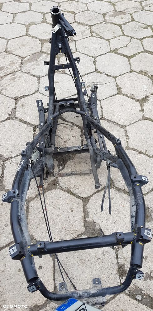 Piaggio X10 350 2015r Rama z Dokumentami - 3