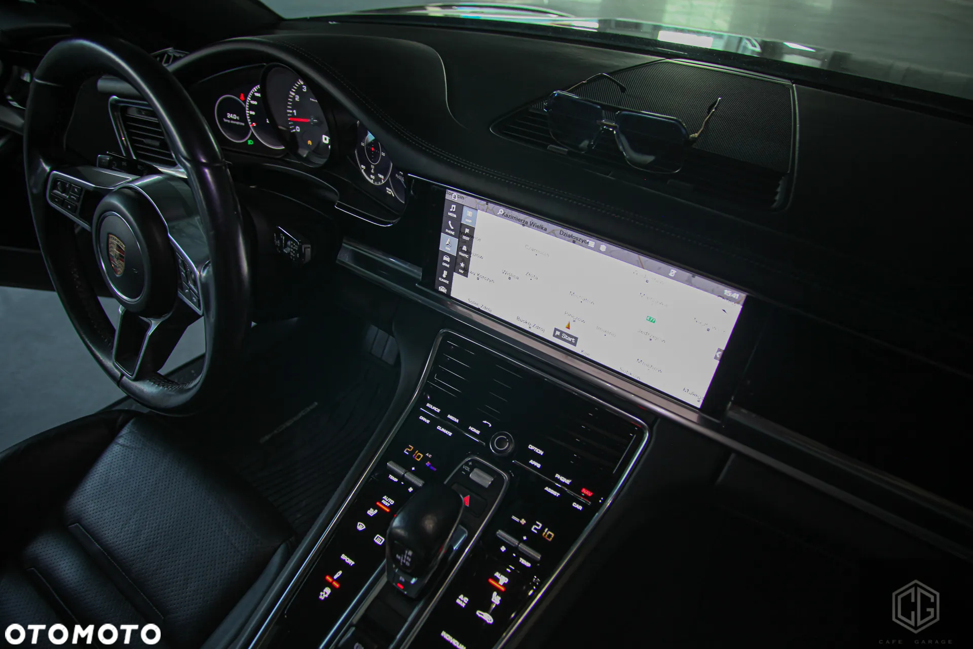 Porsche Panamera 4 - 26