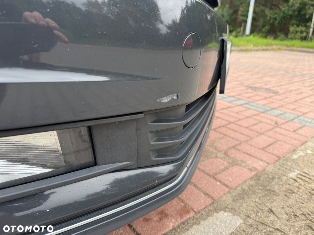 Volkswagen Touran 1.4 TSI BMT Highline - 9