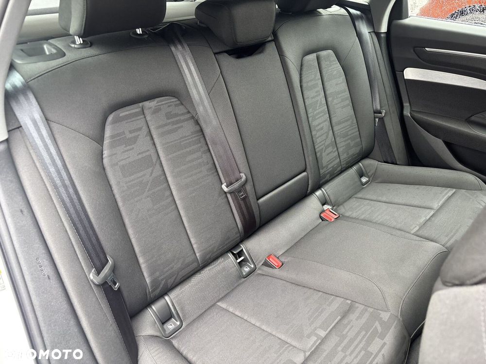 Audi A6 Avant - 35
