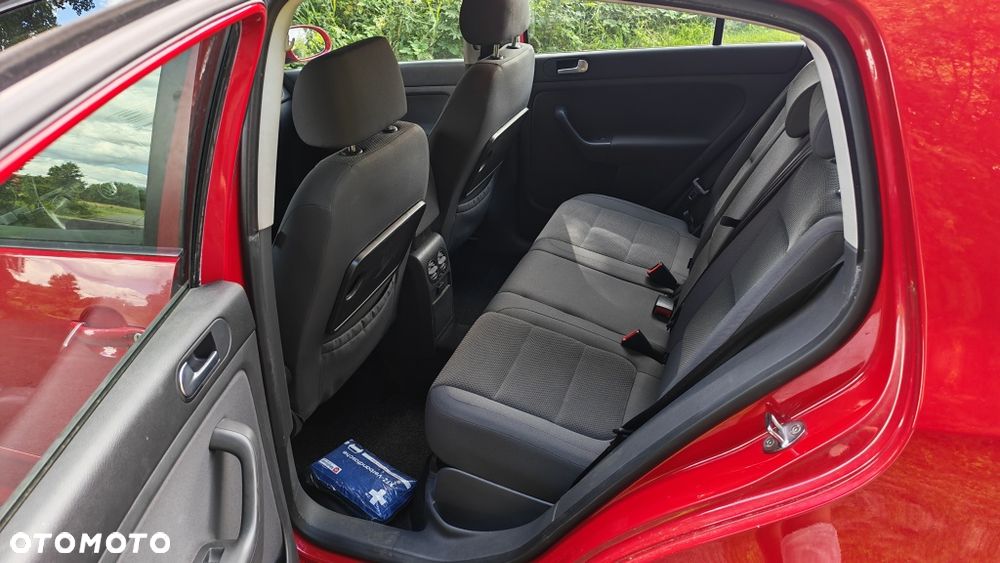 Volkswagen Golf Plus - 8