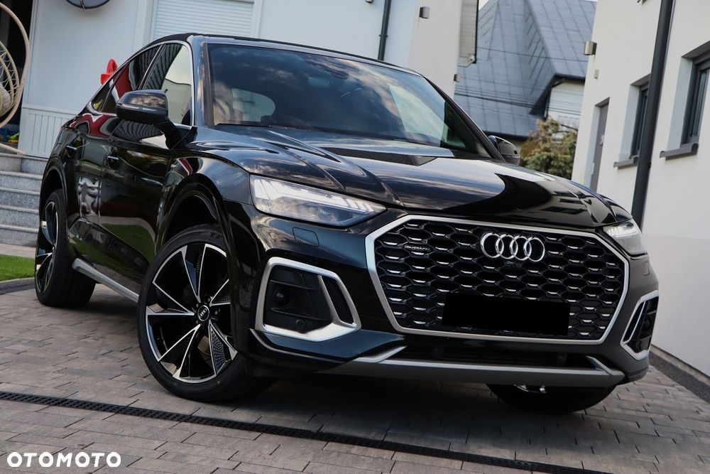 Audi Q5 Sportback - 6