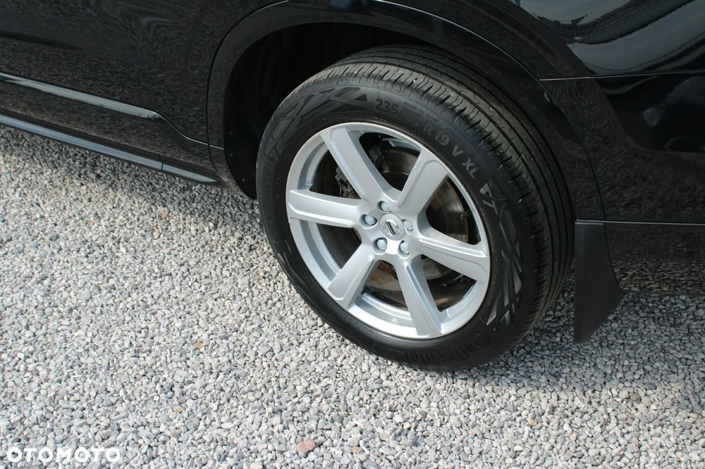 Volvo XC 90 B5 D AWD Geartronic Momentum - 13