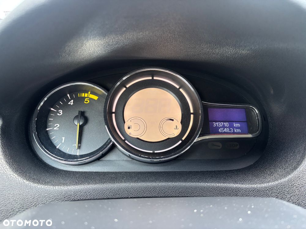 Renault Megane 1.5 dCi Limited - 11