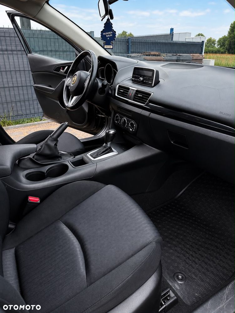 Mazda 3 - 13