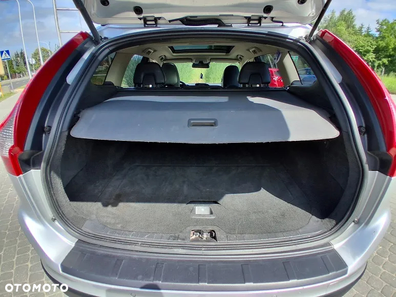 Volvo XC 60 D5 AWD Summum - 22