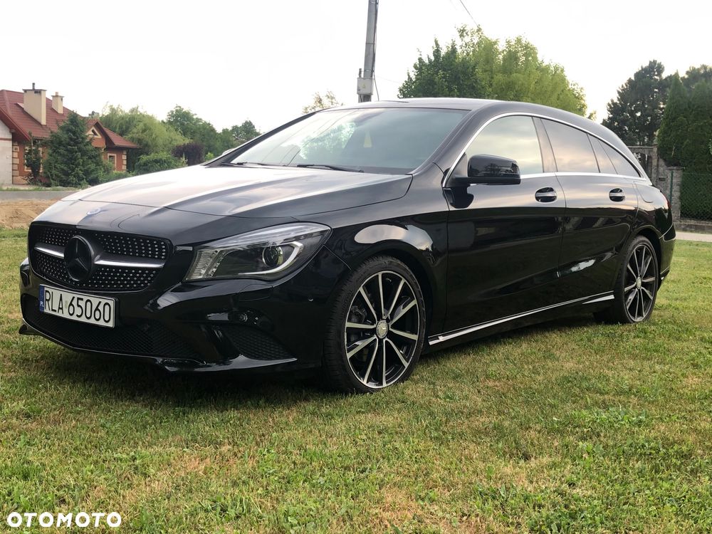 Mercedes-Benz CLA 180 7G-DCT Urban - 9