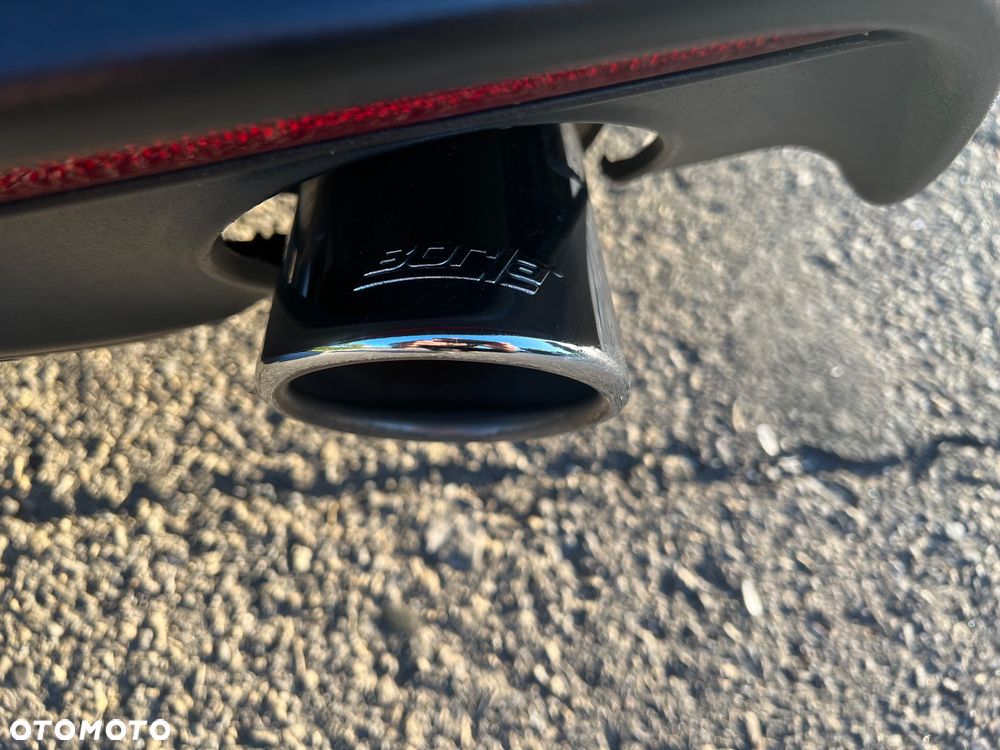 Ford Mustang - 16