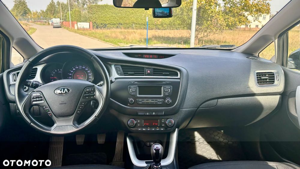 Kia Ceed Cee'd 1.6 CRDi M - 10