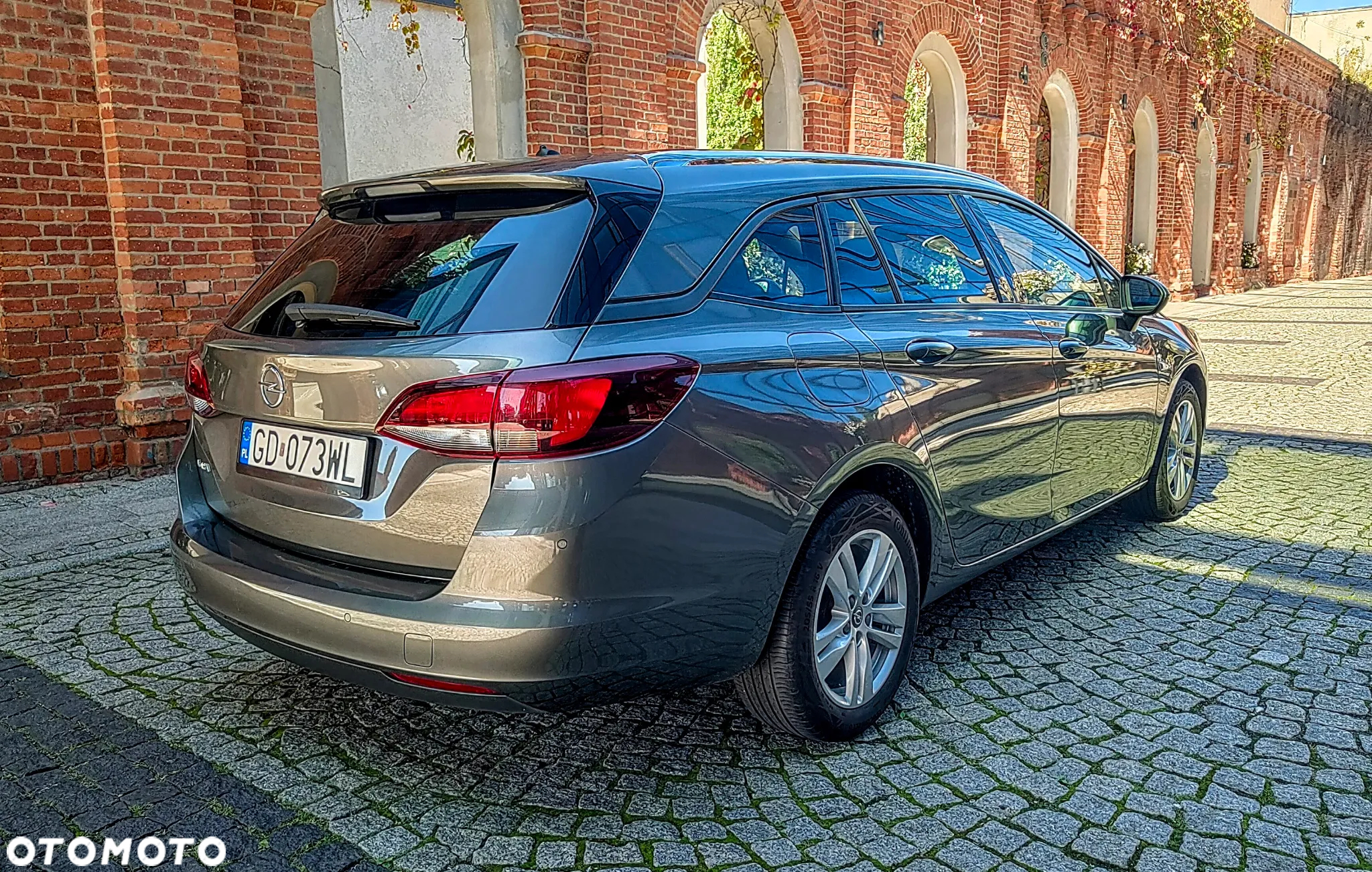 Opel Astra V 1.2 T GS Line S&S - 7