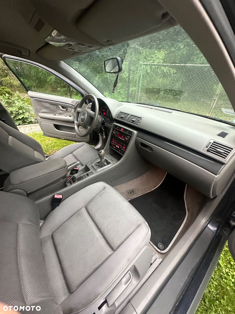 Audi A4 Limousine 1.8T - 10