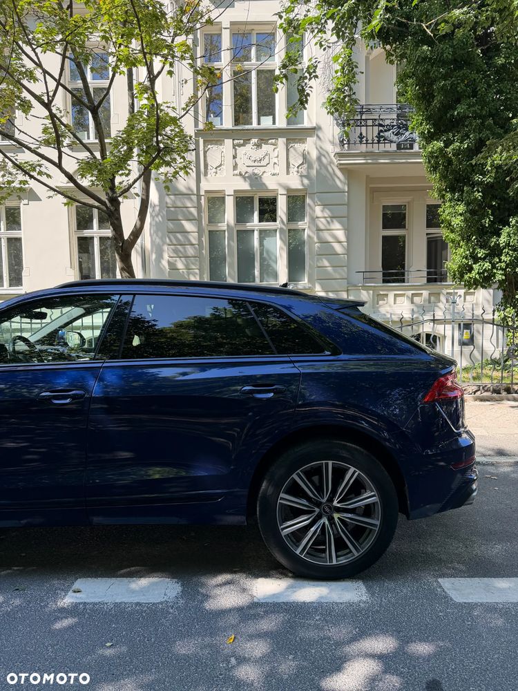 Audi SQ8 TFSI Quattro Tiptronic - 7