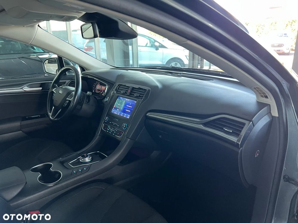 Ford Mondeo 2.0 EcoBlue Titanium - 37