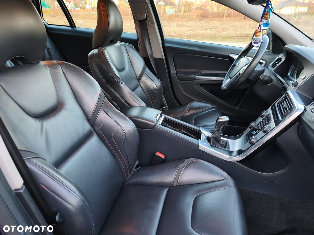 Volvo V60 D2 Drive-E Ocean Race - 20