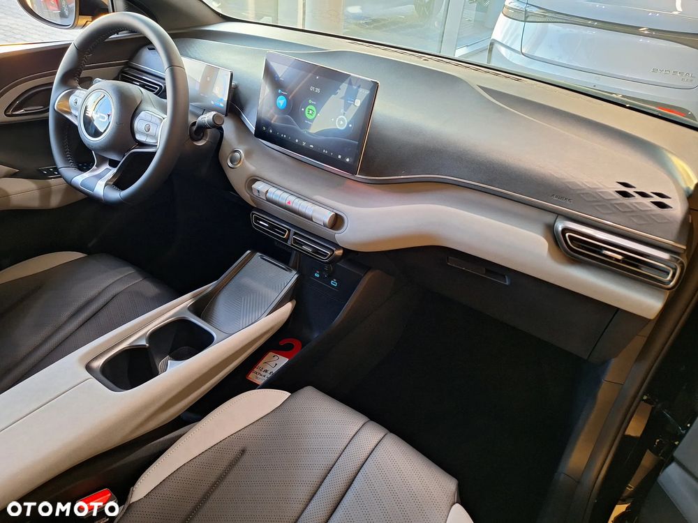 BYD Dolphin Surf 43.2kWh Boost - 10