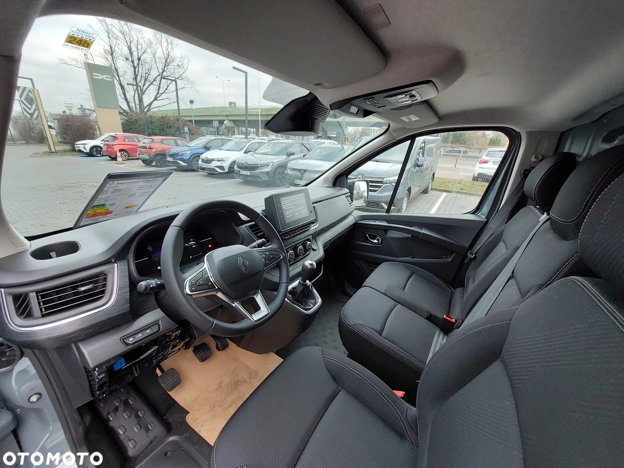 Renault Trafic - 10