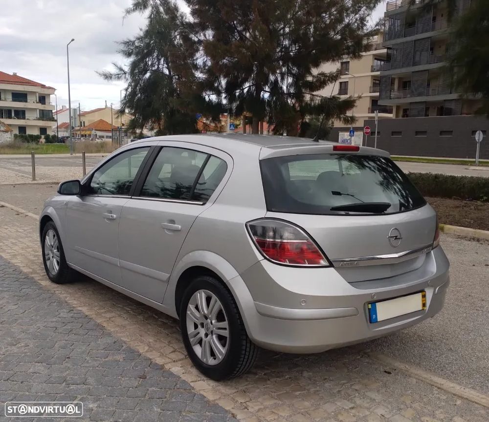 Opel Astra 1.7 CDTI Cosmo - 7